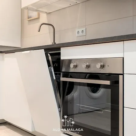 Urban Soho Collection By Aloha * Malaga